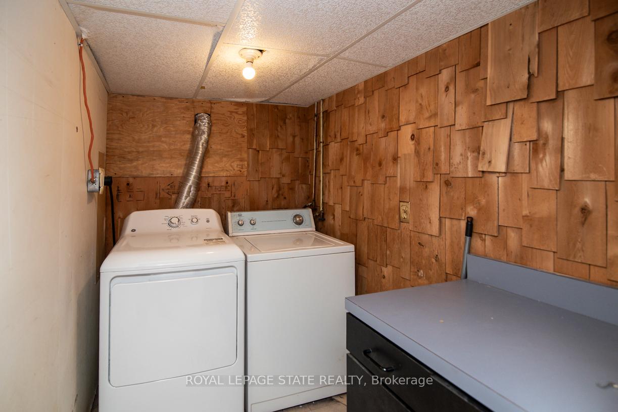 Photo 33 of 39 Arthur Avenue N, Hamilton, Gibson — HOMEH