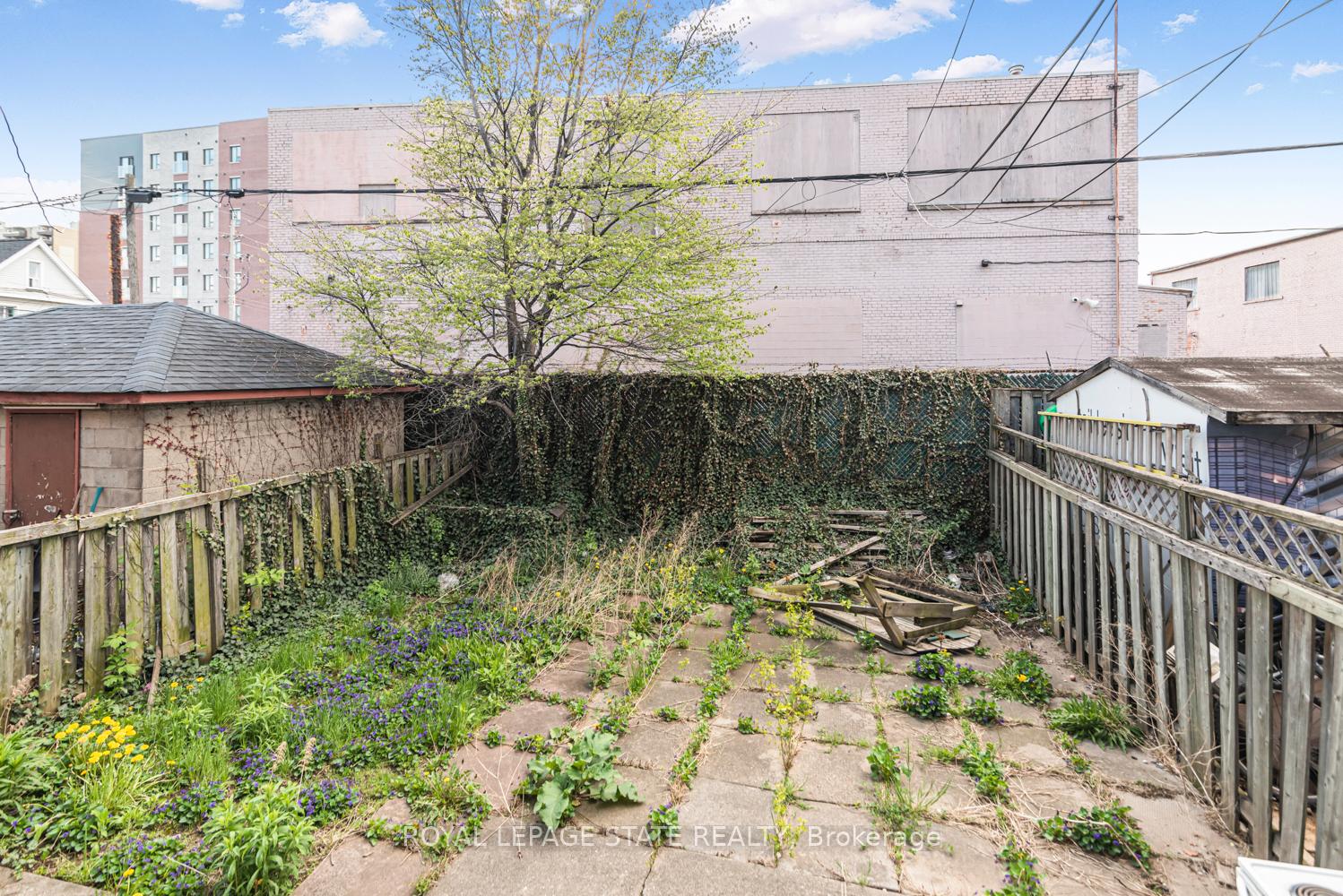 Photo 41 of 39 Arthur Avenue N, Hamilton, Gibson — HOMEH