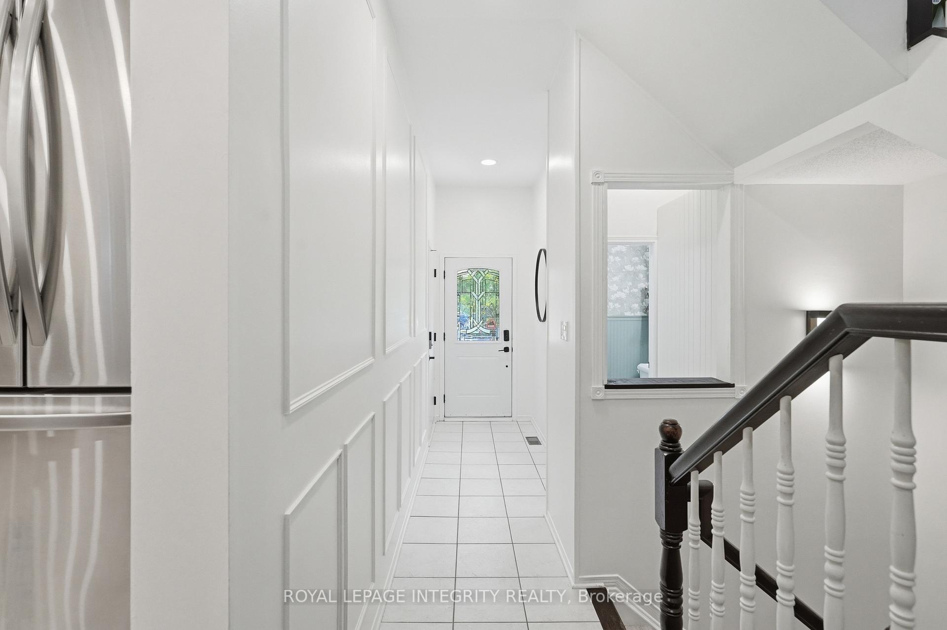 Photo 5 of 1341 Halton Terrace, Ottawa, Kanata - Morgan's Grant/South March — HOMEH