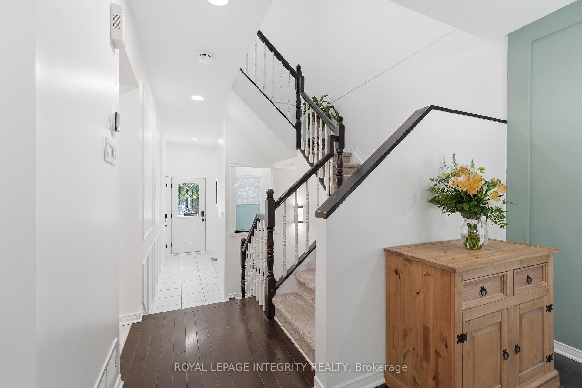 Photo 6 of 1341 Halton Terrace, Ottawa, Kanata - Morgan's Grant/South March — HOMEH