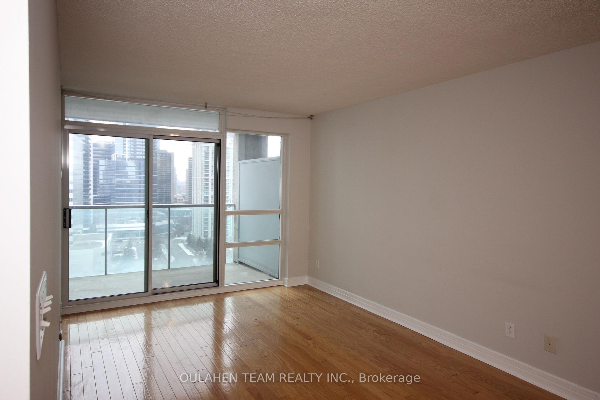 Photo 3 of Unit 1512, 16 Harrison Garden Boulevard, North York, Willowdale East — HOMEH