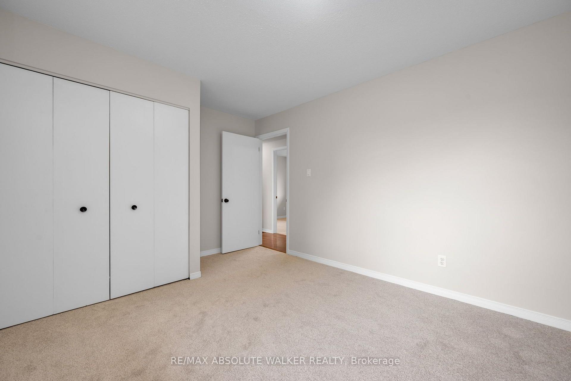 Photo 18 of 1447 Stagecoach Road, Ottawa, Greely — HOMEH