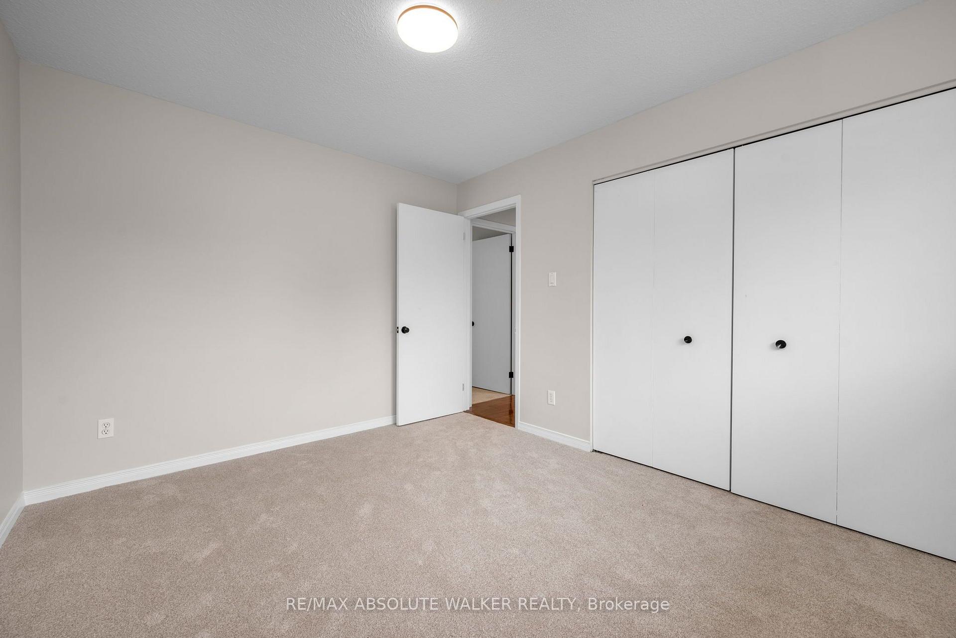 Photo 21 of 1447 Stagecoach Road, Ottawa, Greely — HOMEH
