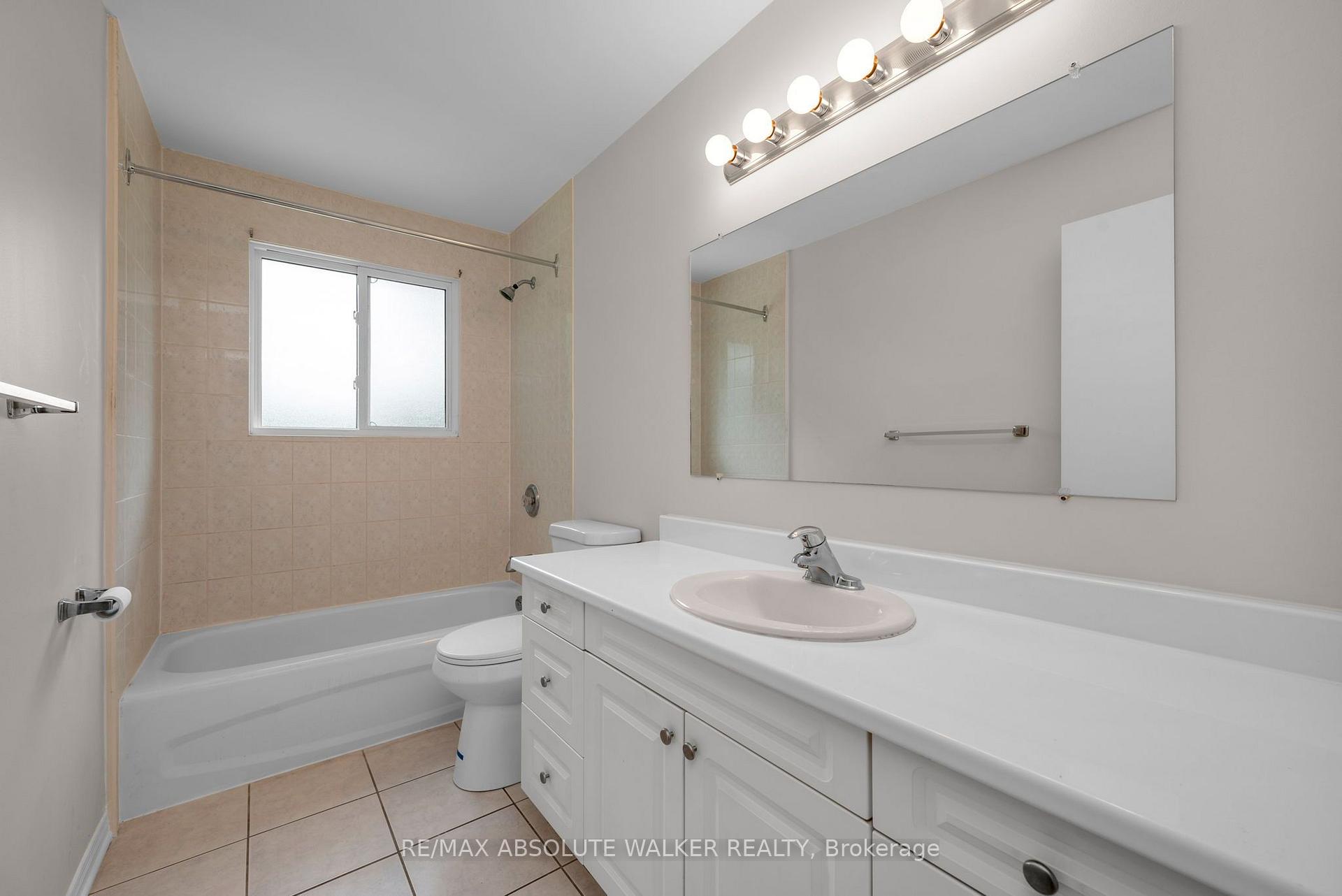 Photo 24 of 1447 Stagecoach Road, Ottawa, Greely — HOMEH