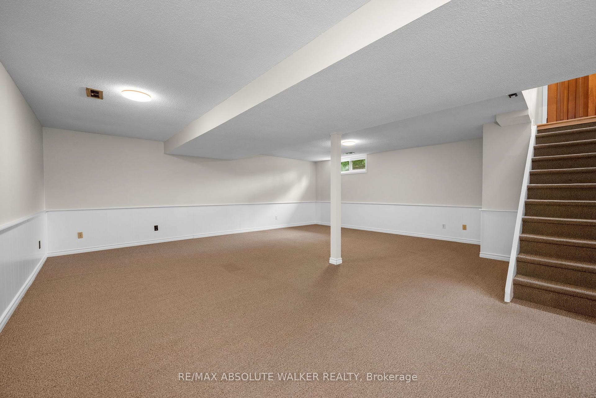 Photo 27 of 1447 Stagecoach Road, Ottawa, Greely — HOMEH