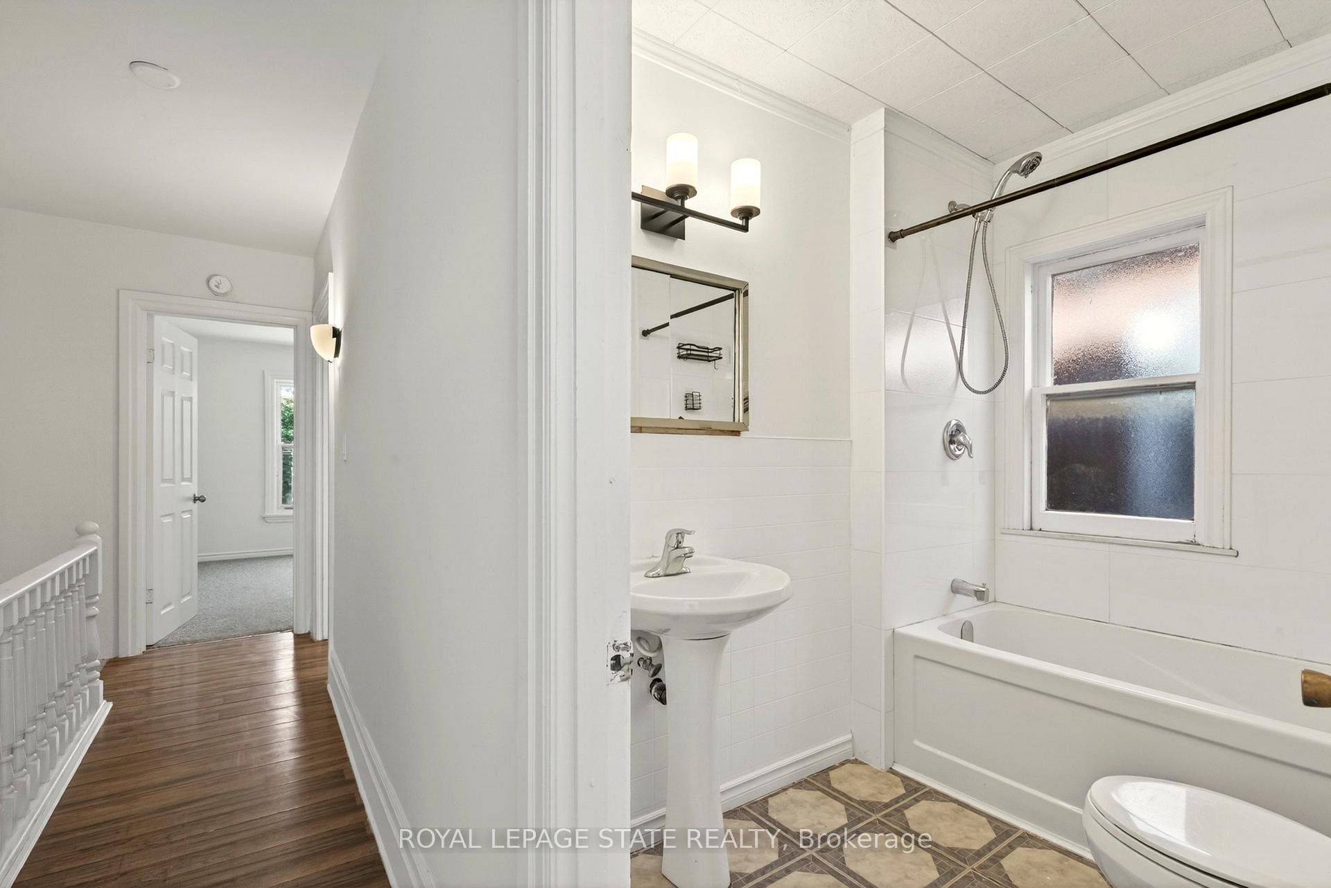 Photo 21 of 34 Edward Street, Hamilton, Stipley — HOMEH