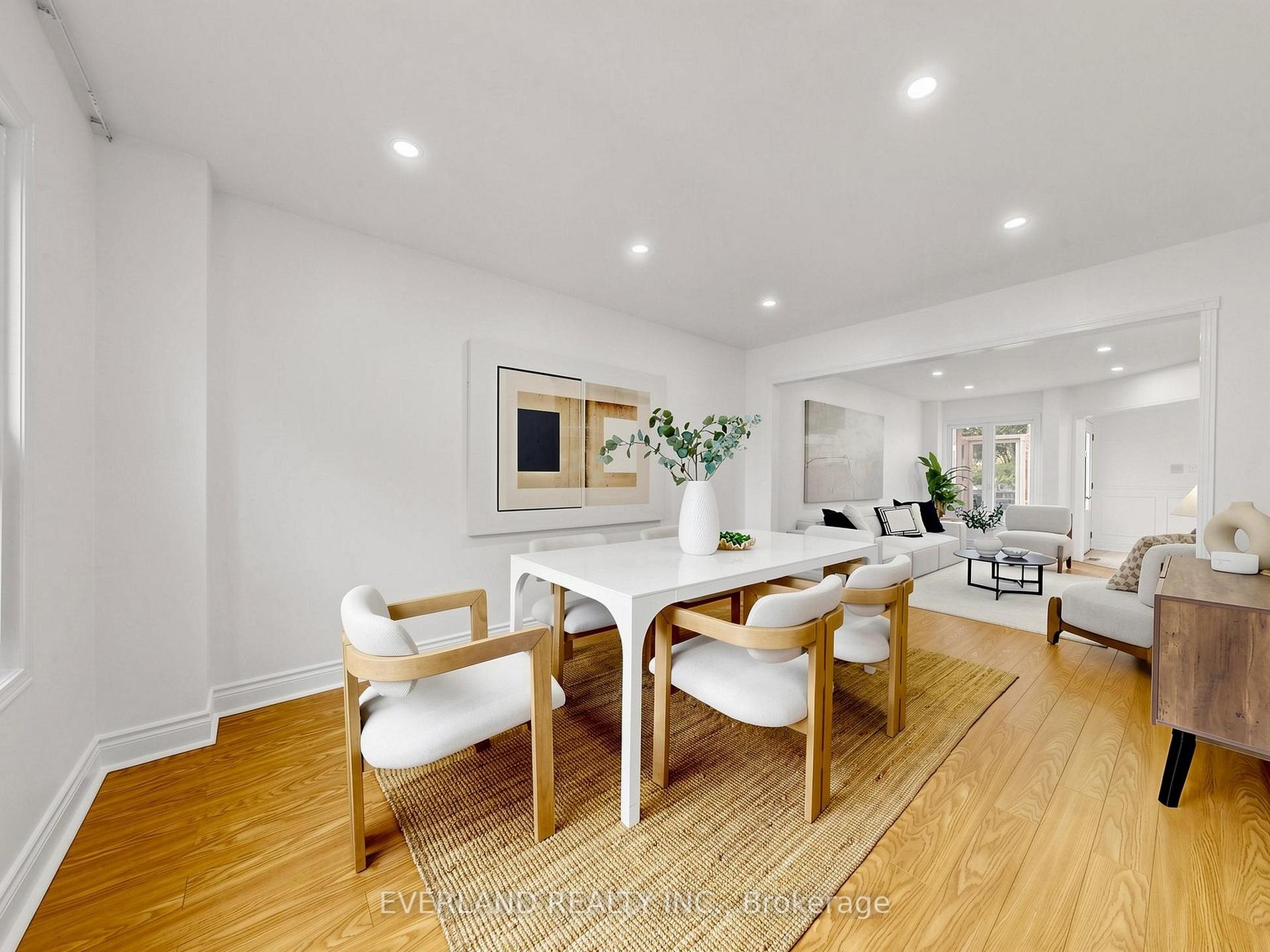Photo 8 of 26 Erla Court, Markham, Middlefield — HOMEH
