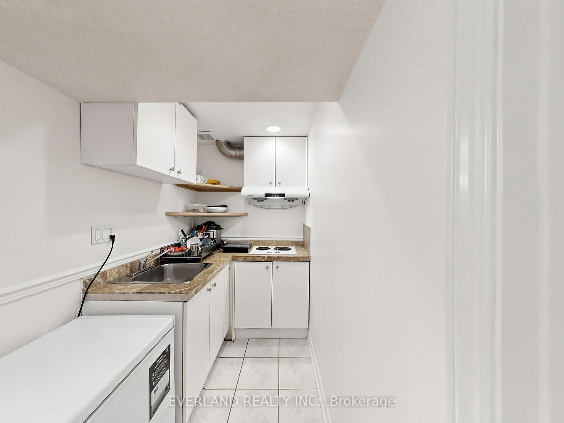 Photo 35 of 26 Erla Court, Markham, Middlefield — HOMEH