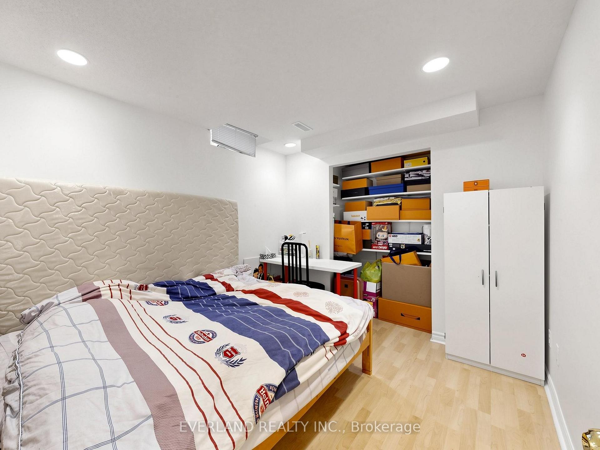 Photo 36 of 26 Erla Court, Markham, Middlefield — HOMEH