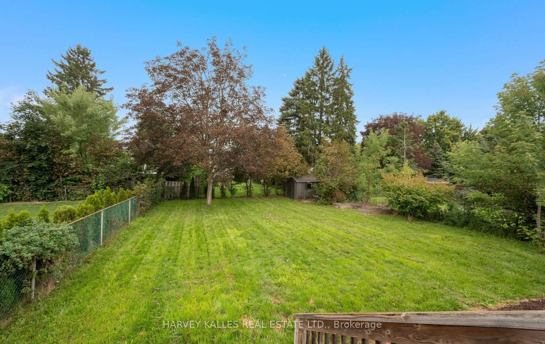Photo 23 of 143 Kingsview Drive, Caledon, Bolton North — HOMEH