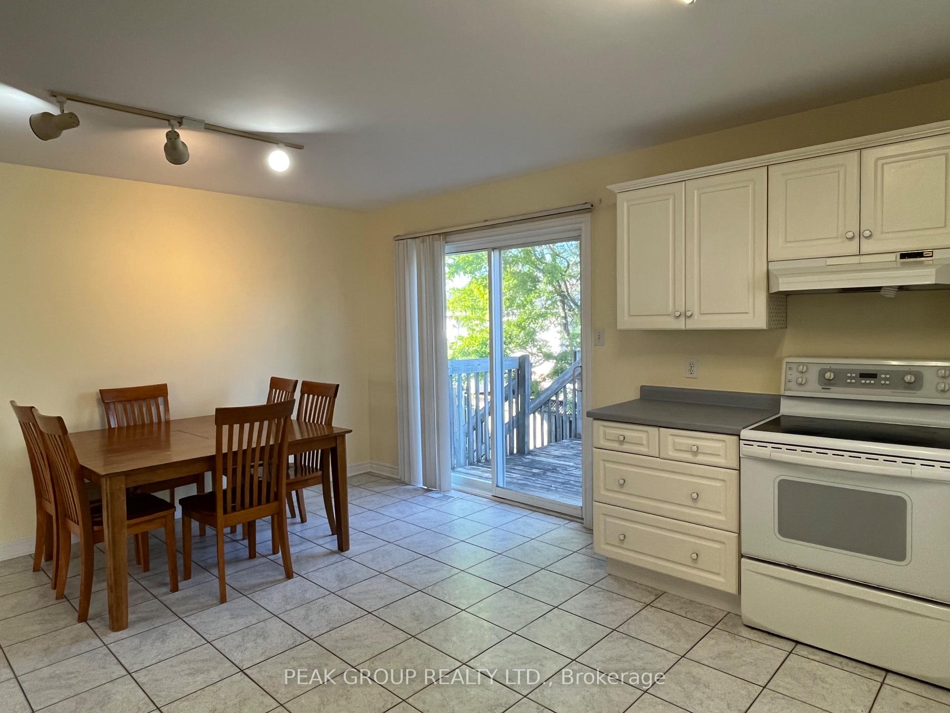 Photo 4 of 4418 Connell Avenue, Niagara Falls, Ascot — HOMEH