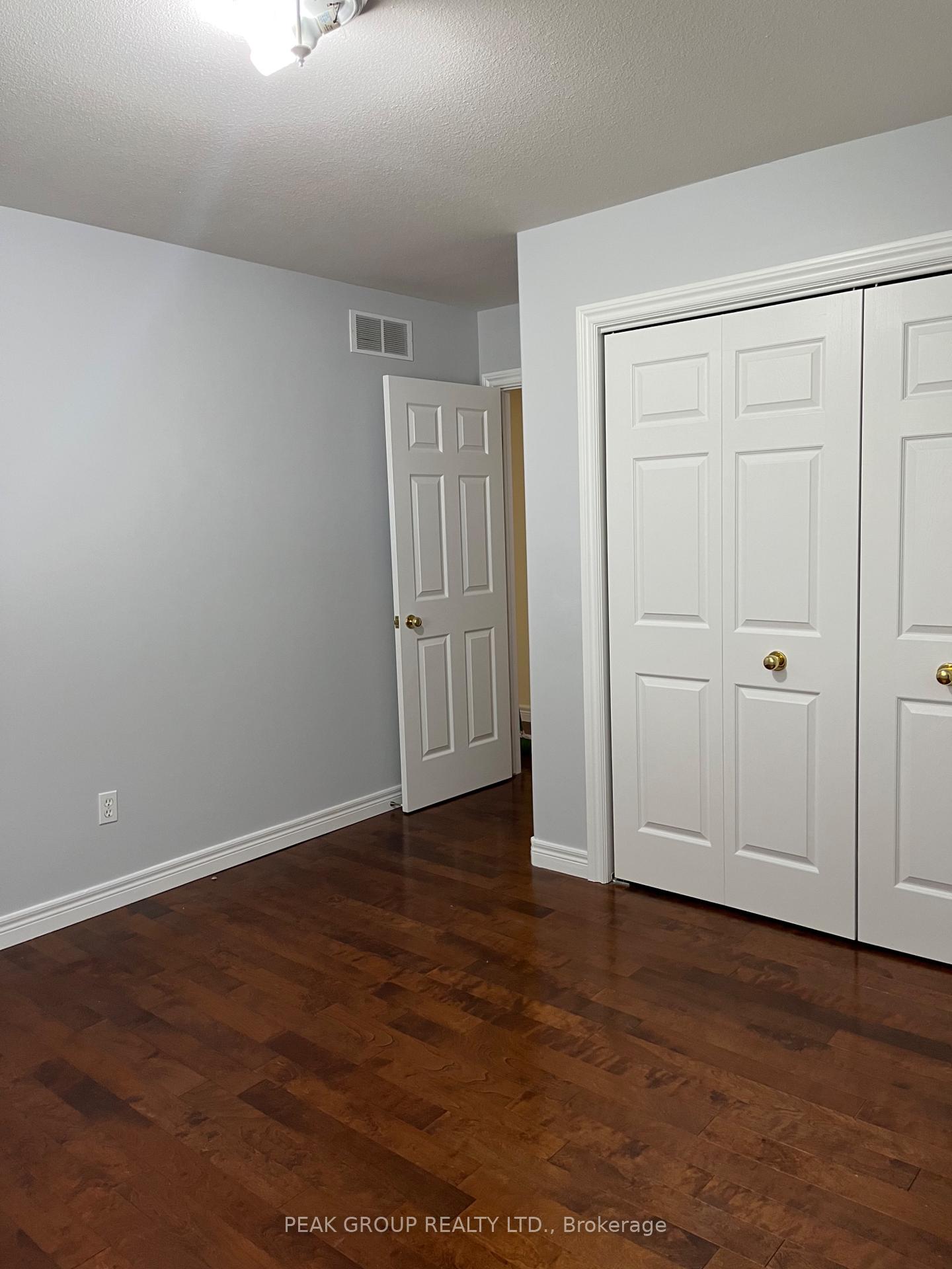 Photo 7 of 4418 Connell Avenue, Niagara Falls, Ascot — HOMEH