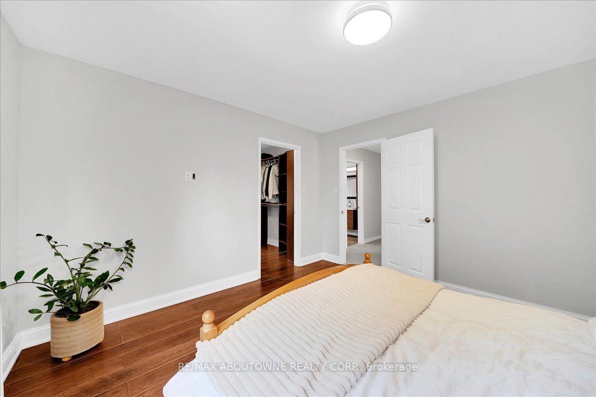 Photo 24 of 3985 Taffey Crescent, Mississauga, Erin Mills — HOMEH