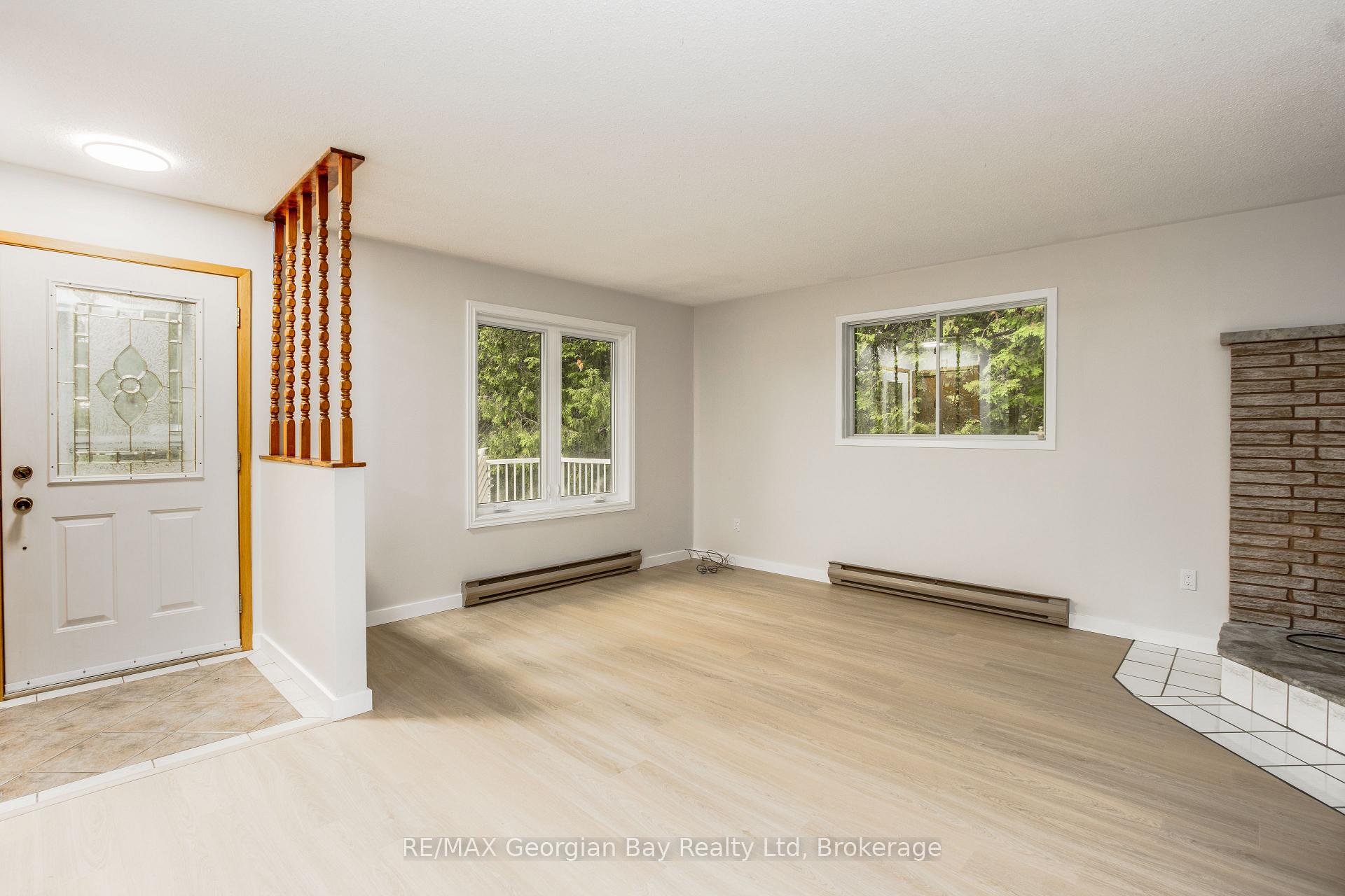 Photo 6 of 25 Albert Avenue, Tiny, Rural Tiny — HOMEH