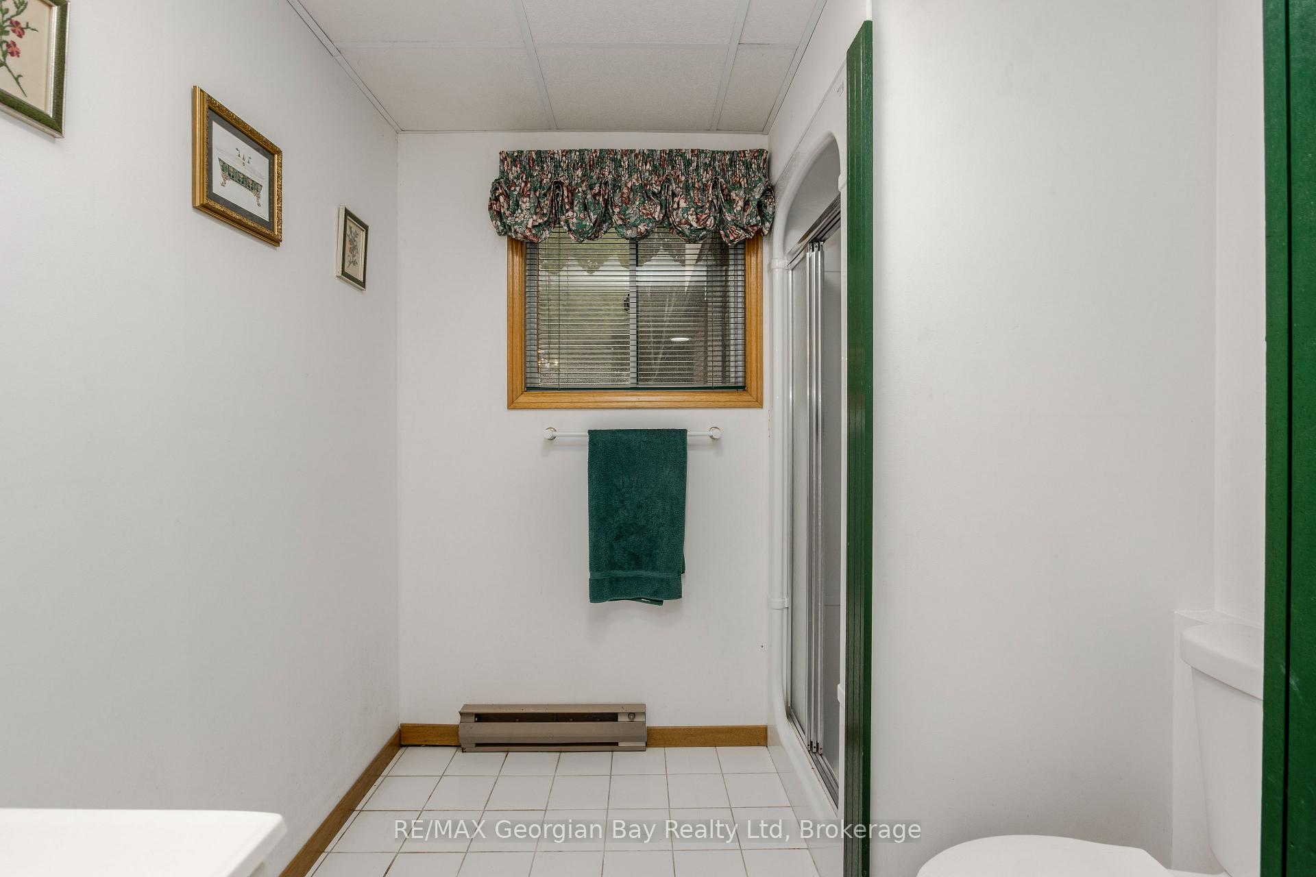 Photo 26 of 25 Albert Avenue, Tiny, Rural Tiny — HOMEH