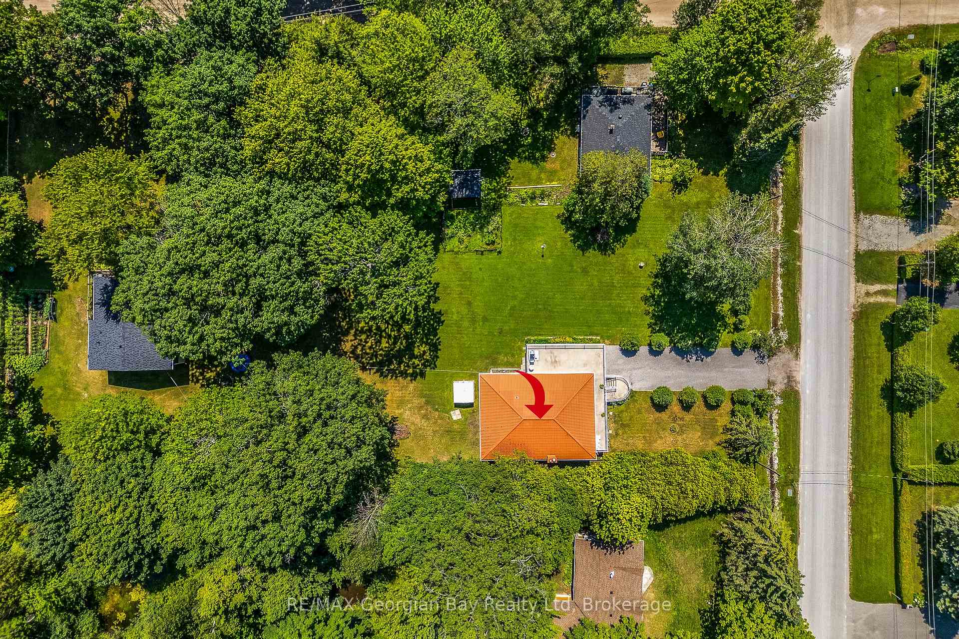 Photo 37 of 25 Albert Avenue, Tiny, Rural Tiny — HOMEH