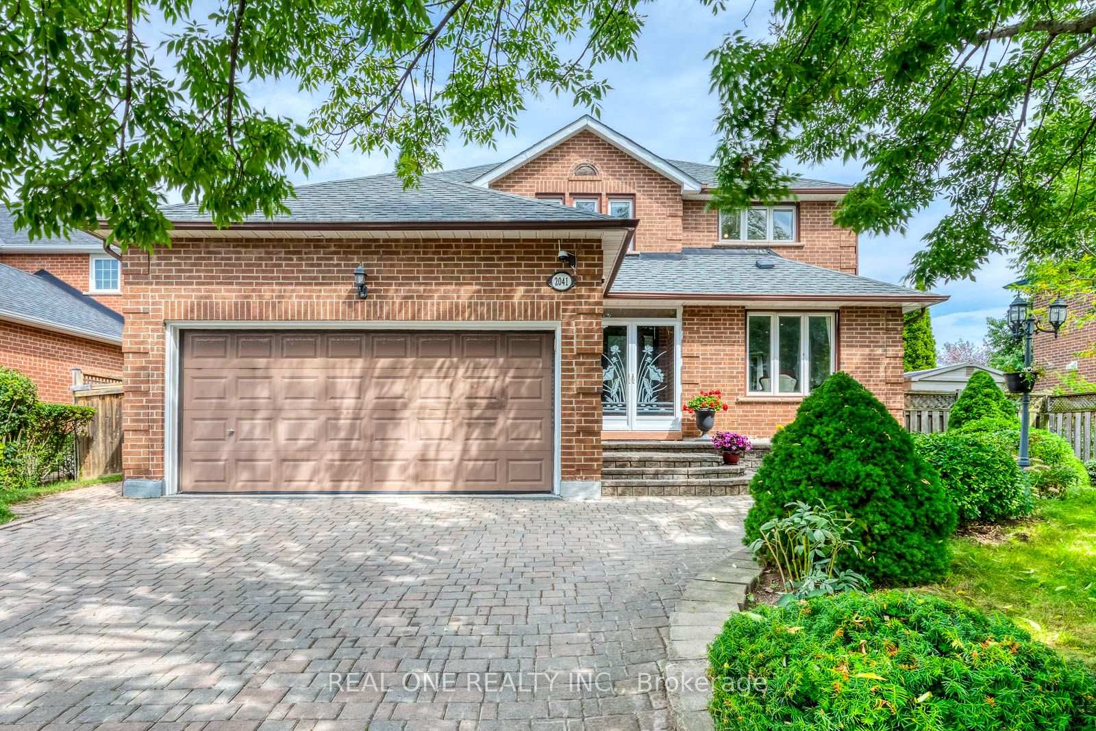 Photo 1 of 2041 Madden Boulevard, Oakville, River Oaks — HOMEH