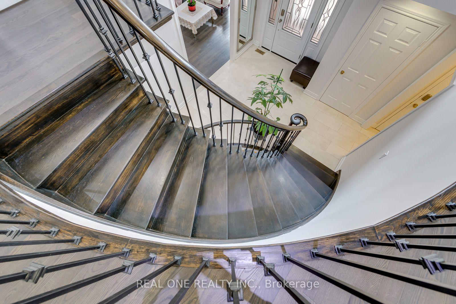 Photo 28 of 2041 Madden Boulevard, Oakville, River Oaks — HOMEH