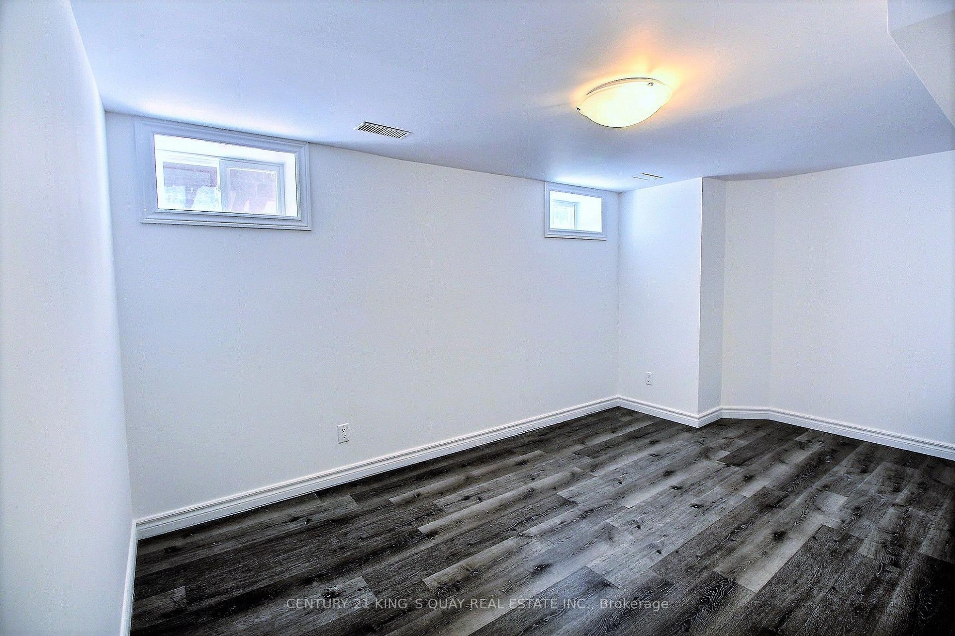 Photo 5 of Unit Basement, 1763 Bayview Avenue, Toronto, Leaside — HOMEH