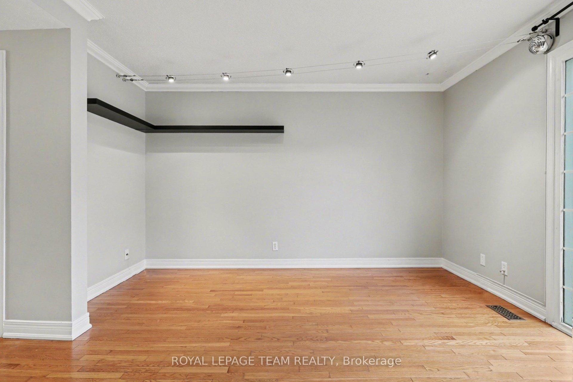 Photo 6 of 187 Monterey Drive, Ottawa, Leslie Park — HOMEH