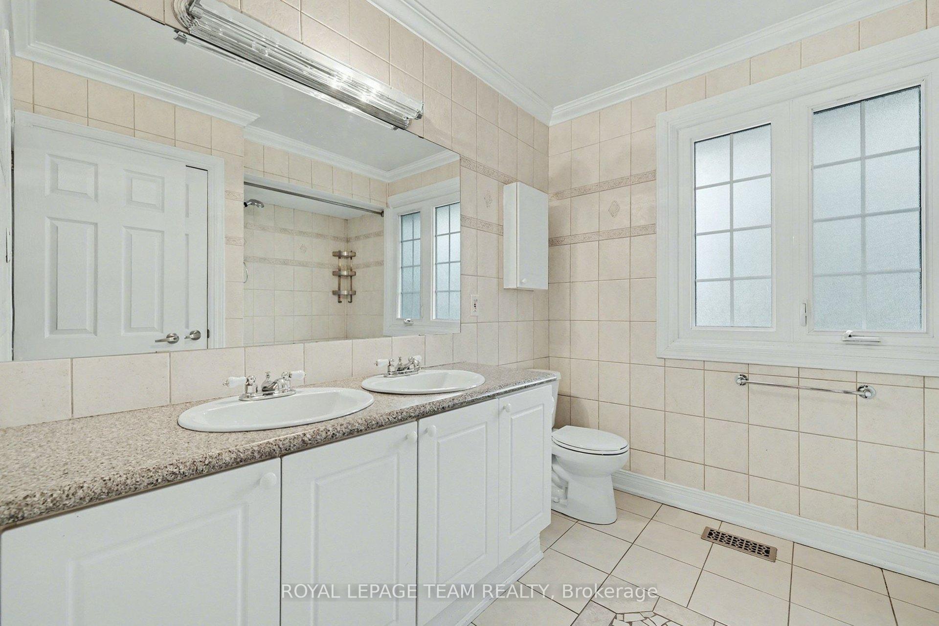 Photo 15 of 187 Monterey Drive, Ottawa, Leslie Park — HOMEH
