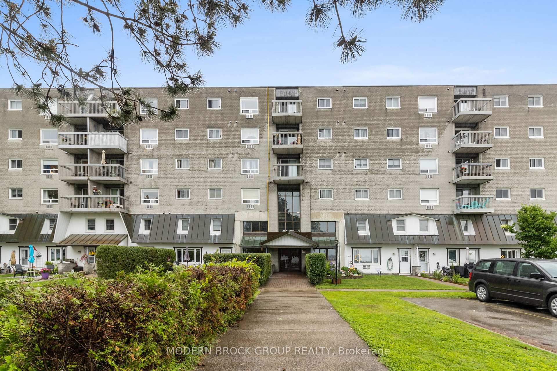 Photo of Unit 608, 235 Water Street