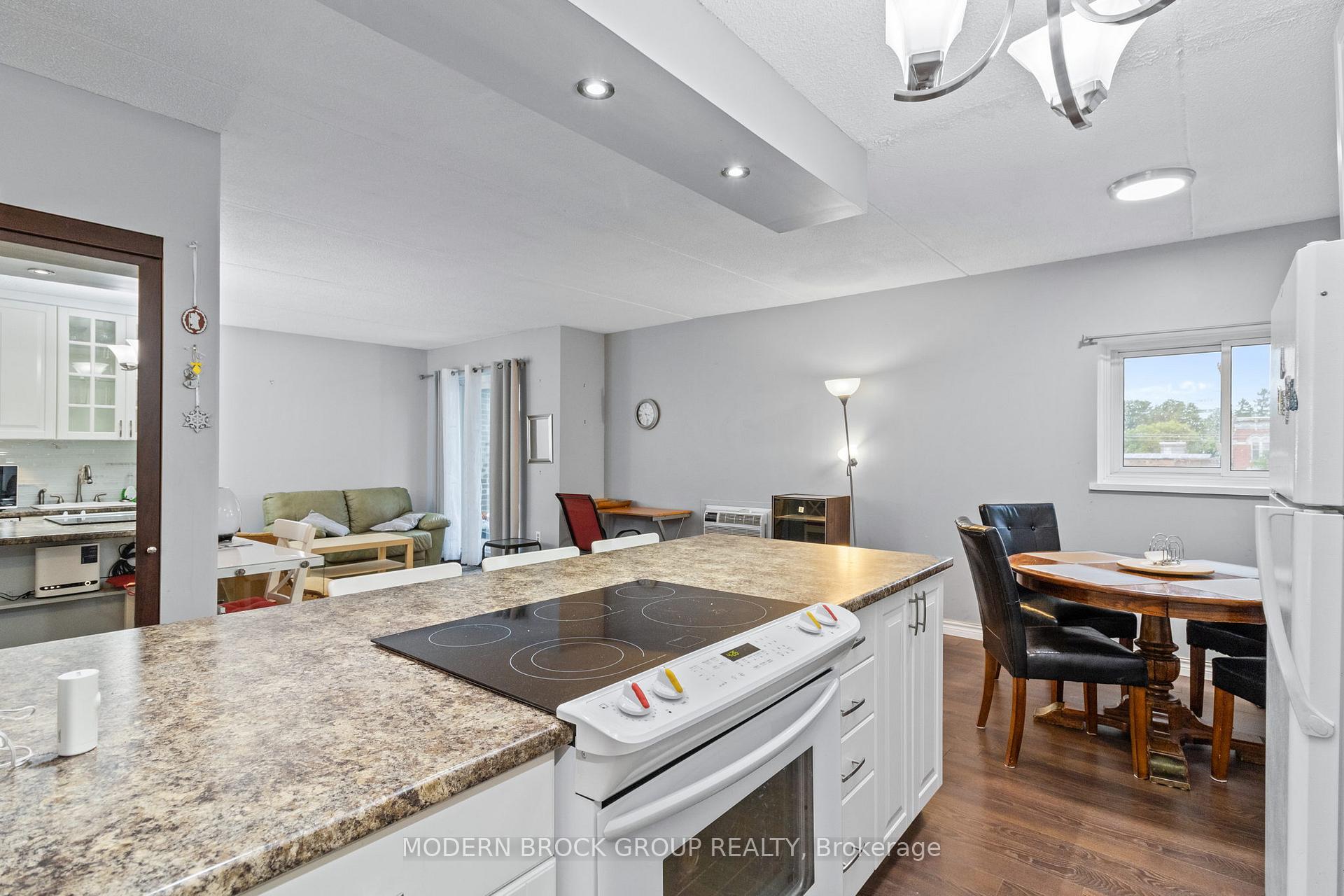 Photo 15 of Unit 608, 235 Water Street, Prescott, Prescott — HOMEH