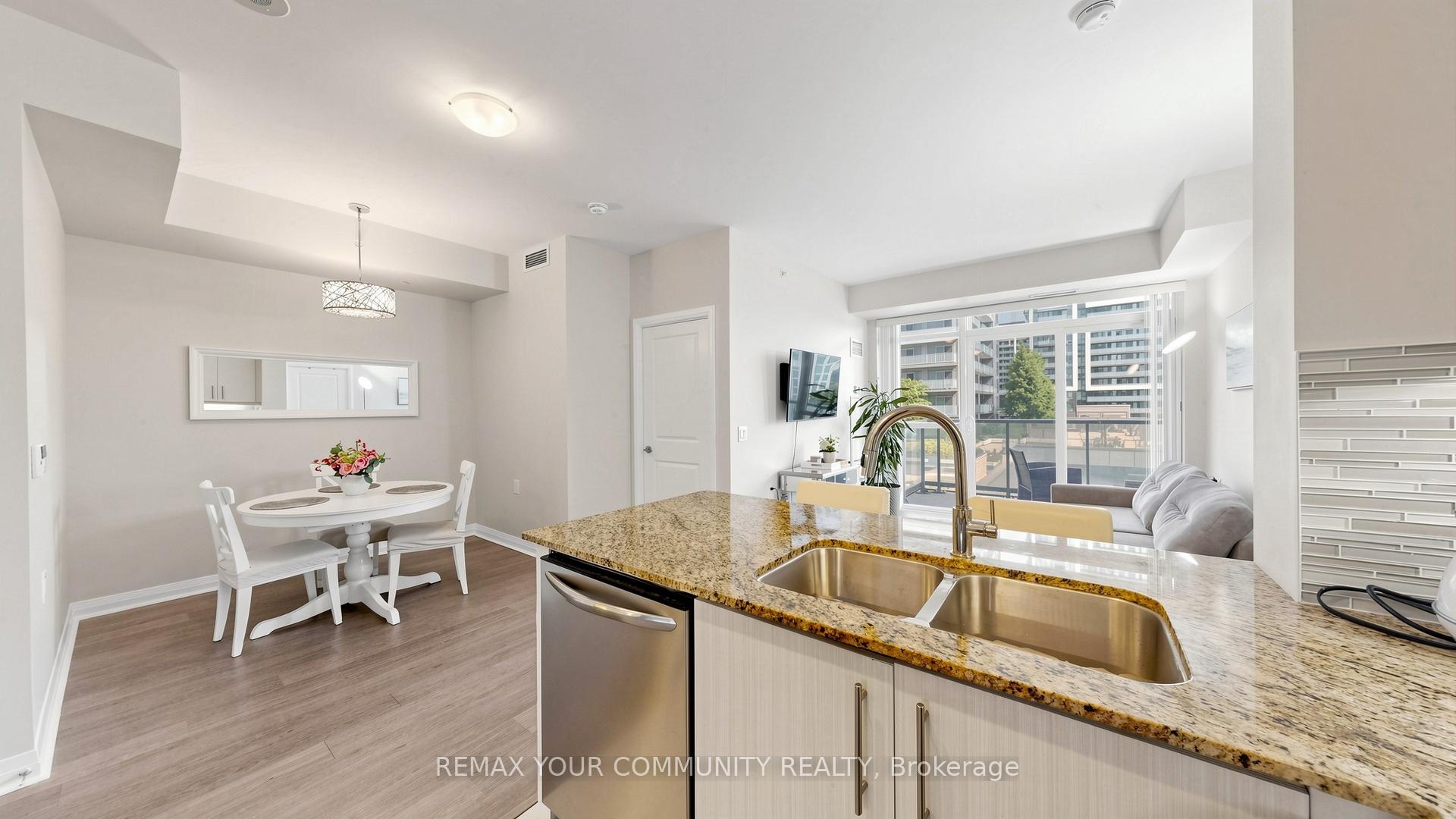 Photo 8 of Unit 408, 55 Oneida Crescent, Richmond Hill, Langstaff — HOMEH