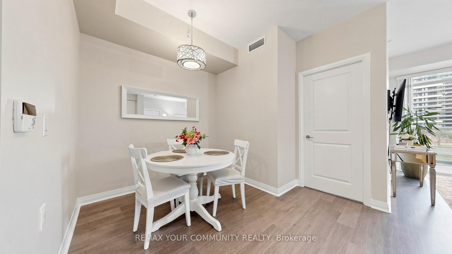 Photo 10 of Unit 408, 55 Oneida Crescent, Richmond Hill, Langstaff — HOMEH