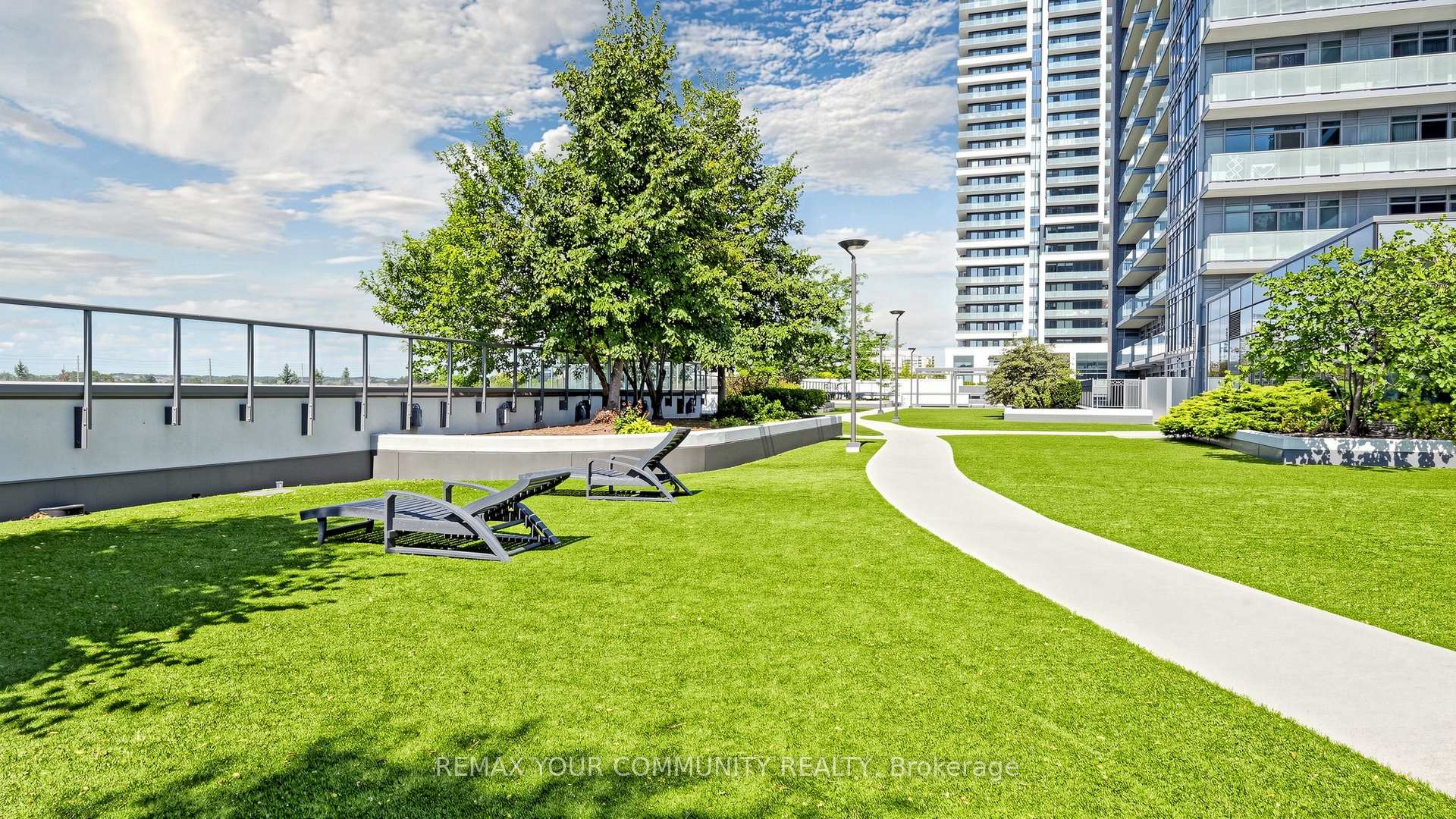 Photo 45 of Unit 408, 55 Oneida Crescent, Richmond Hill, Langstaff — HOMEH