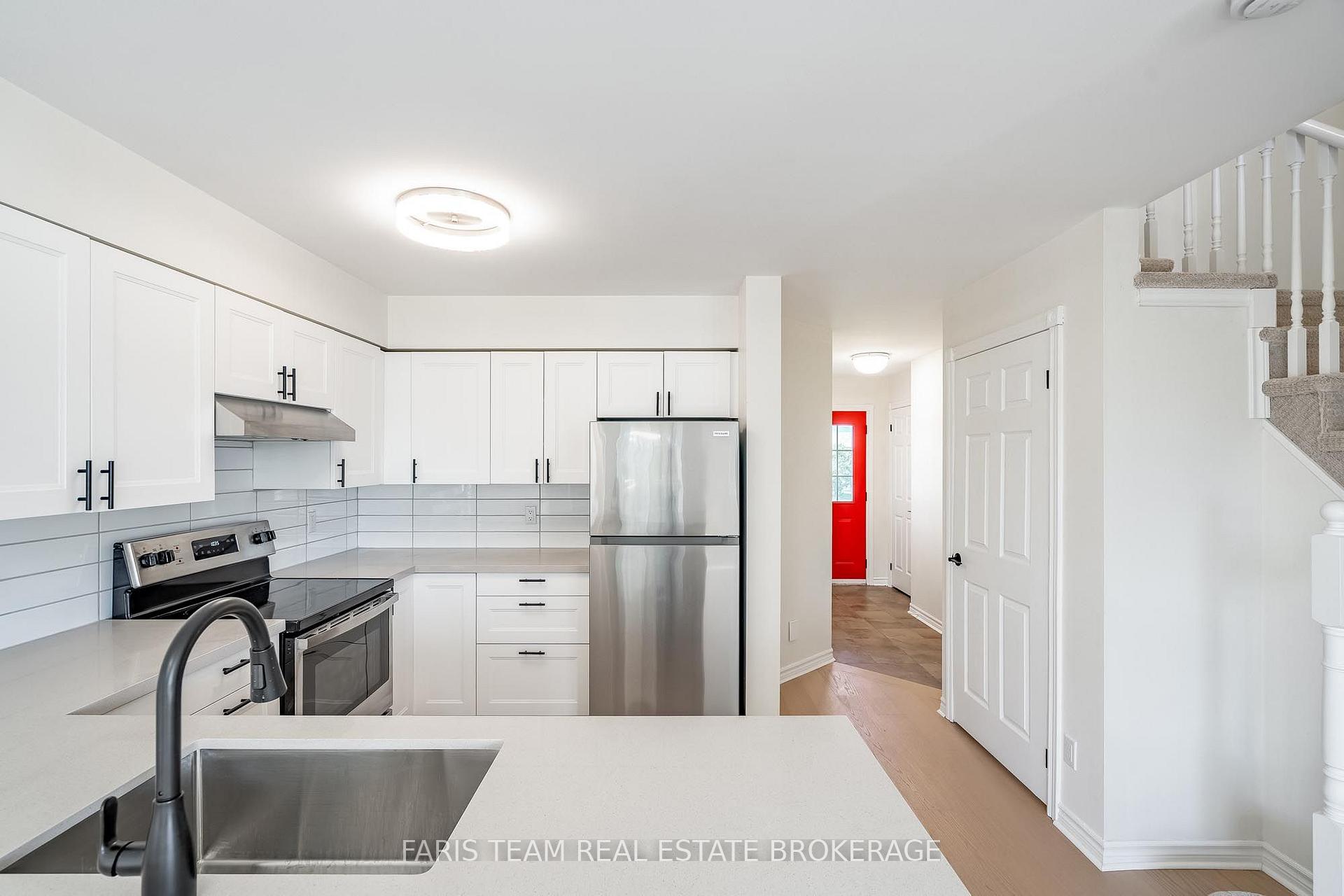 Photo 7 of 152 Ritchie Crescent, Springwater, Elmvale — HOMEH