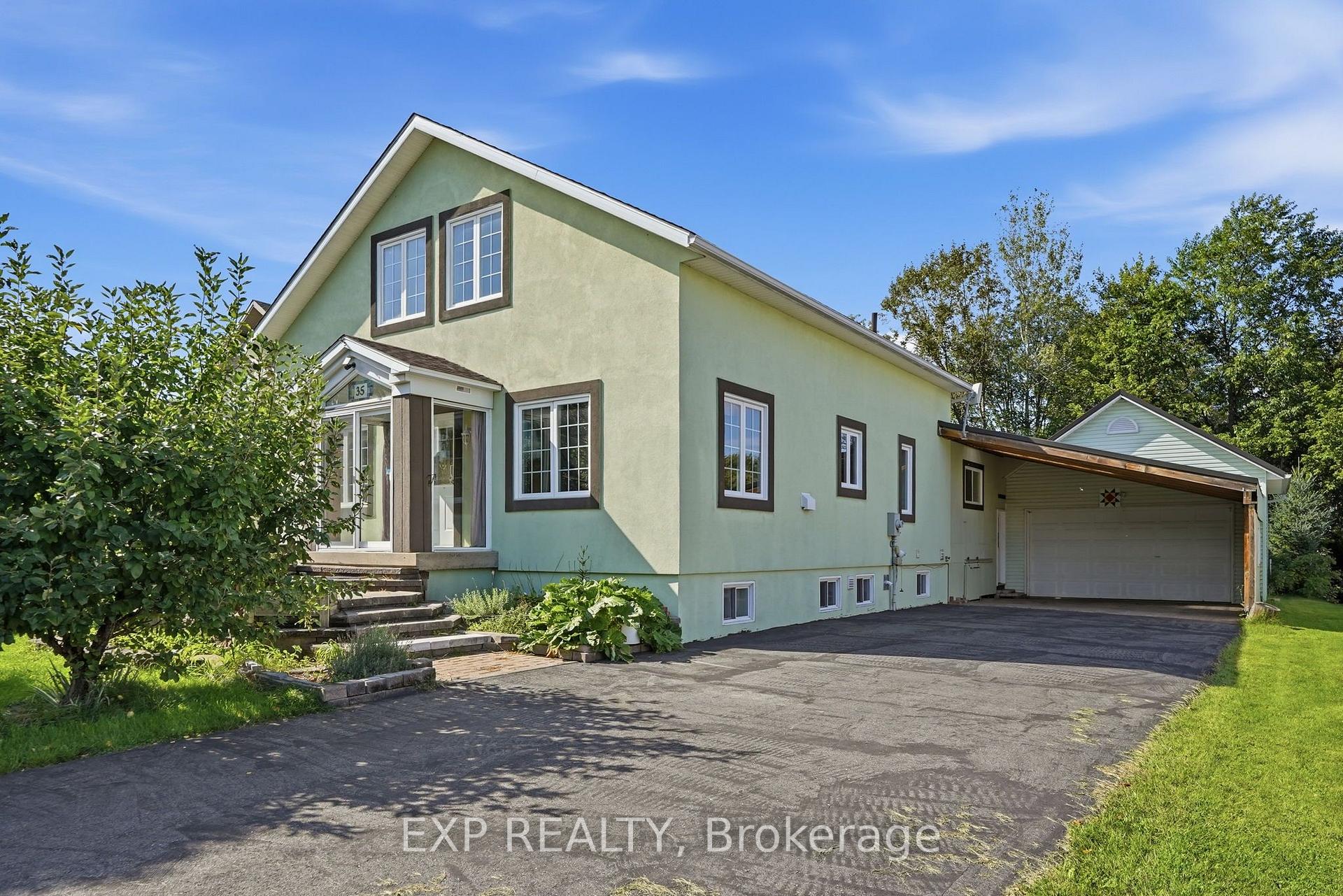 Photo of 35 Brisson Street