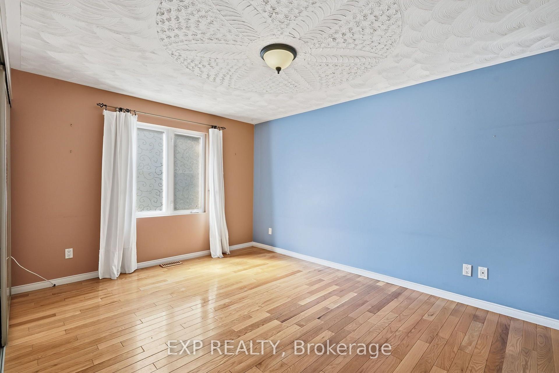 Photo 21 of 35 Brisson Street, The Nation, Limoges — HOMEH