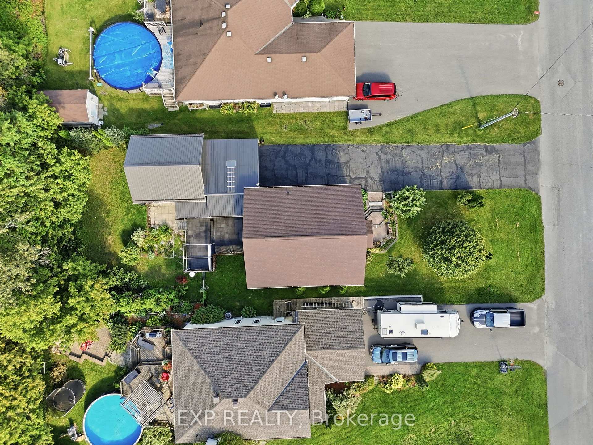 Photo 41 of 35 Brisson Street, The Nation, Limoges — HOMEH