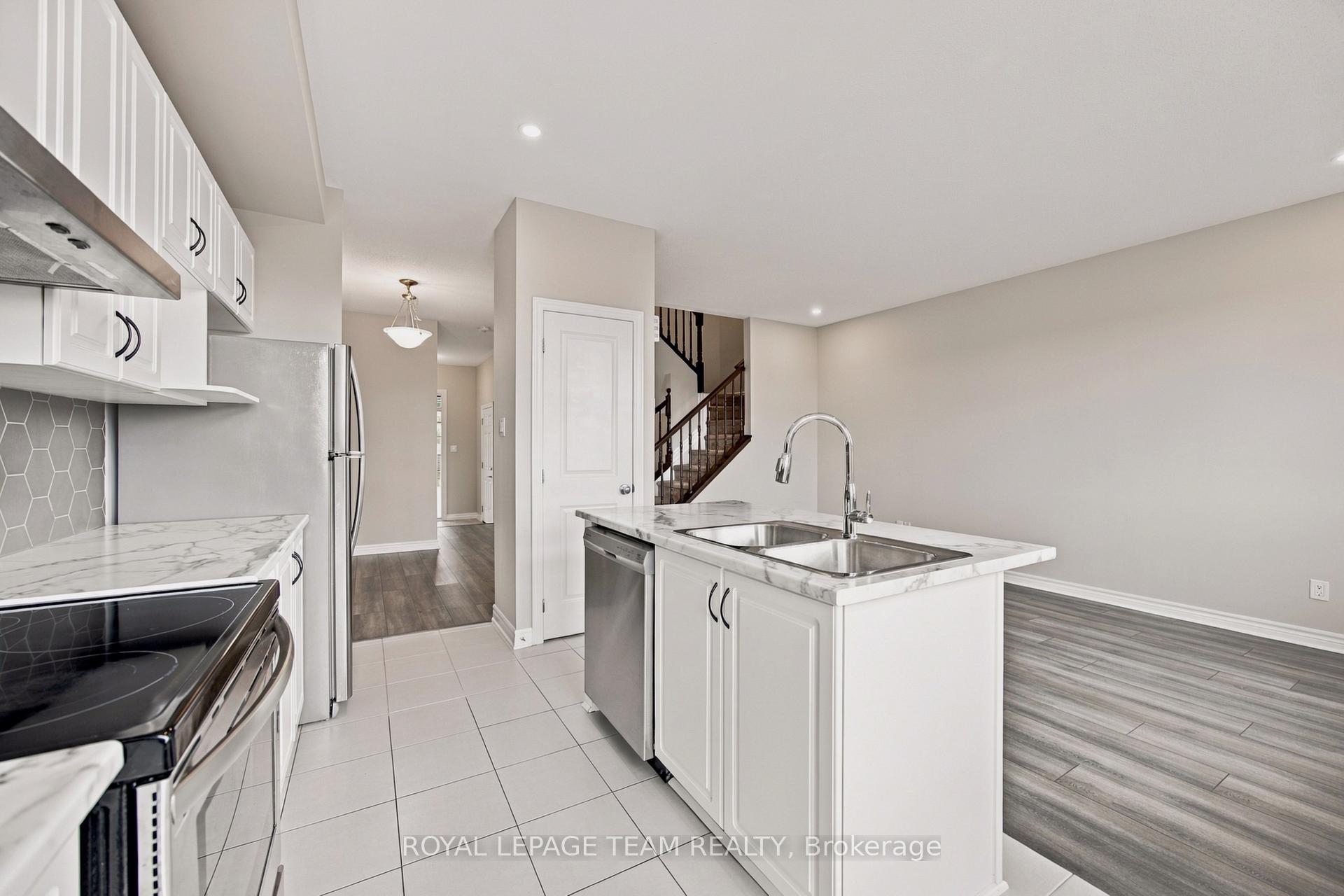 Photo 13 of 183 Bandelier Way, Ottawa, Stittsville (North) — HOMEH