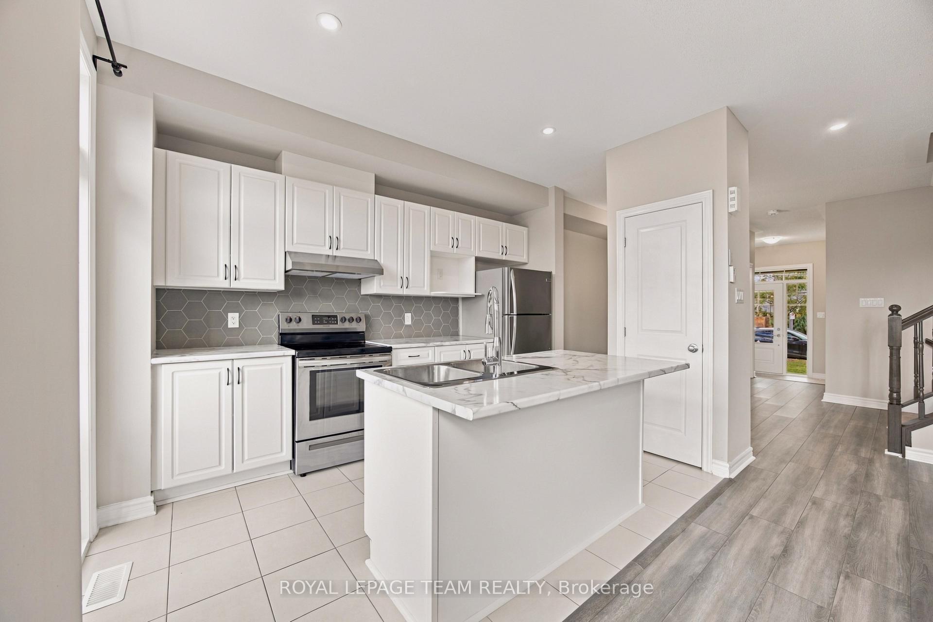 Photo 14 of 183 Bandelier Way, Ottawa, Stittsville (North) — HOMEH