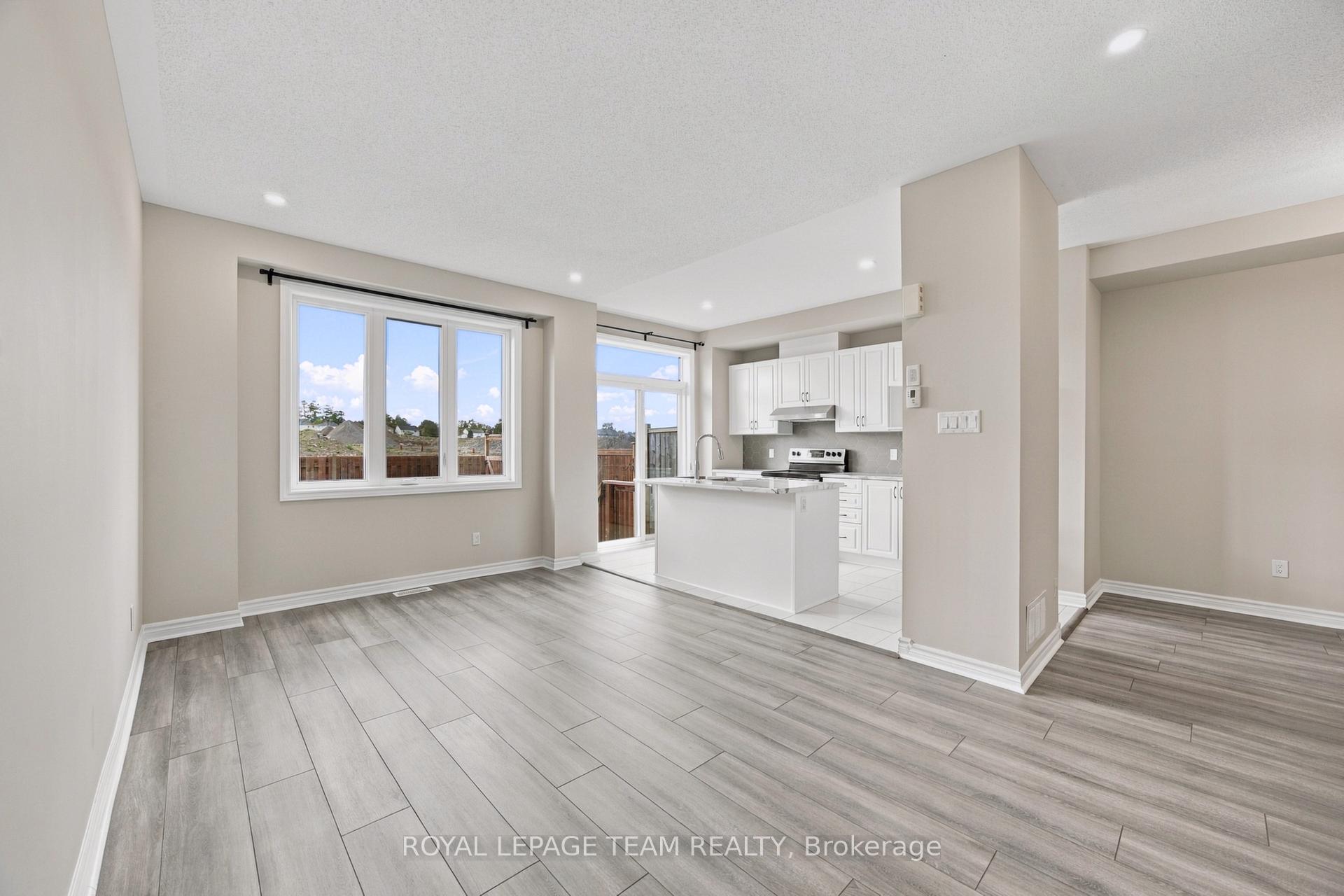 Photo 17 of 183 Bandelier Way, Ottawa, Stittsville (North) — HOMEH