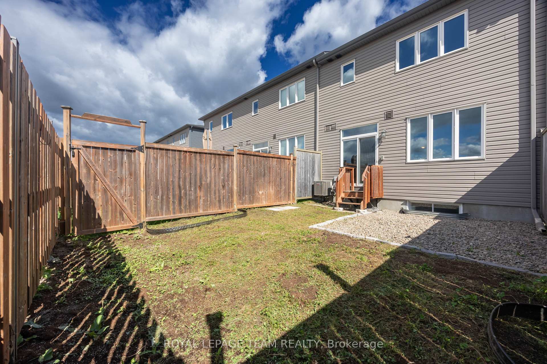 Photo 44 of 183 Bandelier Way, Ottawa, Stittsville (North) — HOMEH