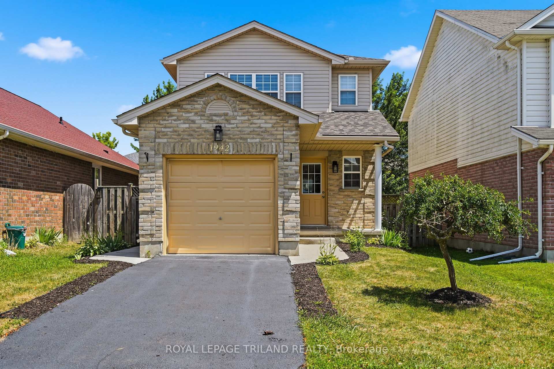 Photo of 1942 Bloom Crescent
