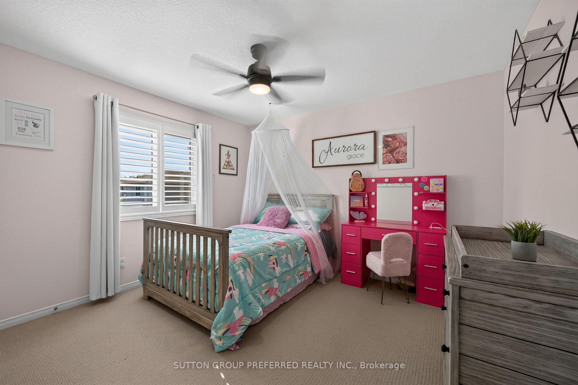 Photo 30 of 3288 Turner Crescent, London, South U — HOMEH