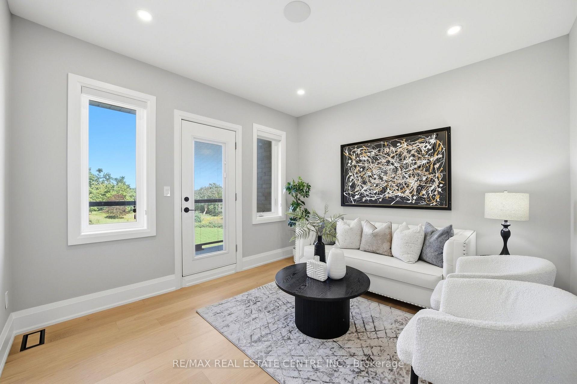 Photo 51 of 91 Troiless Street, Caledon, Caledon Village — HOMEH