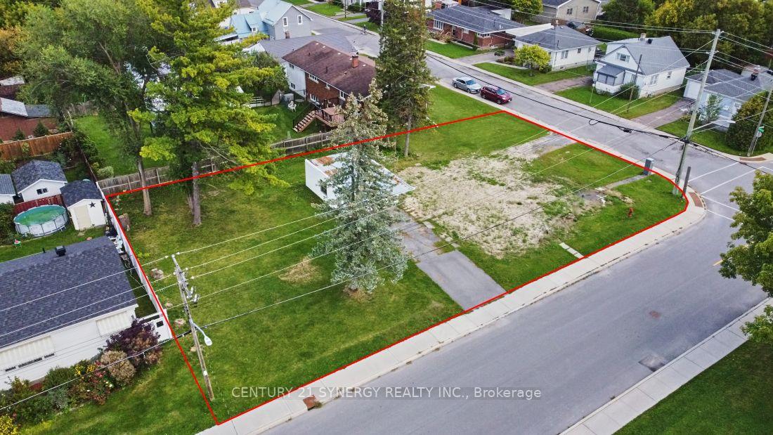 Photo 4 of 219 Alicia Street, Arnprior, Arnprior — HOMEH