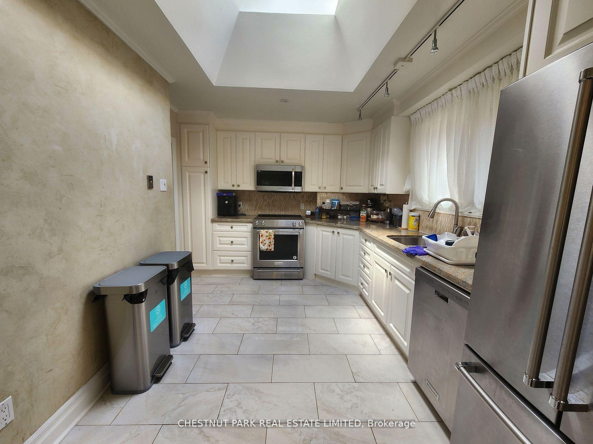 Photo 6 of 184 Burbank Drive, North York, Bayview Village — HOMEH