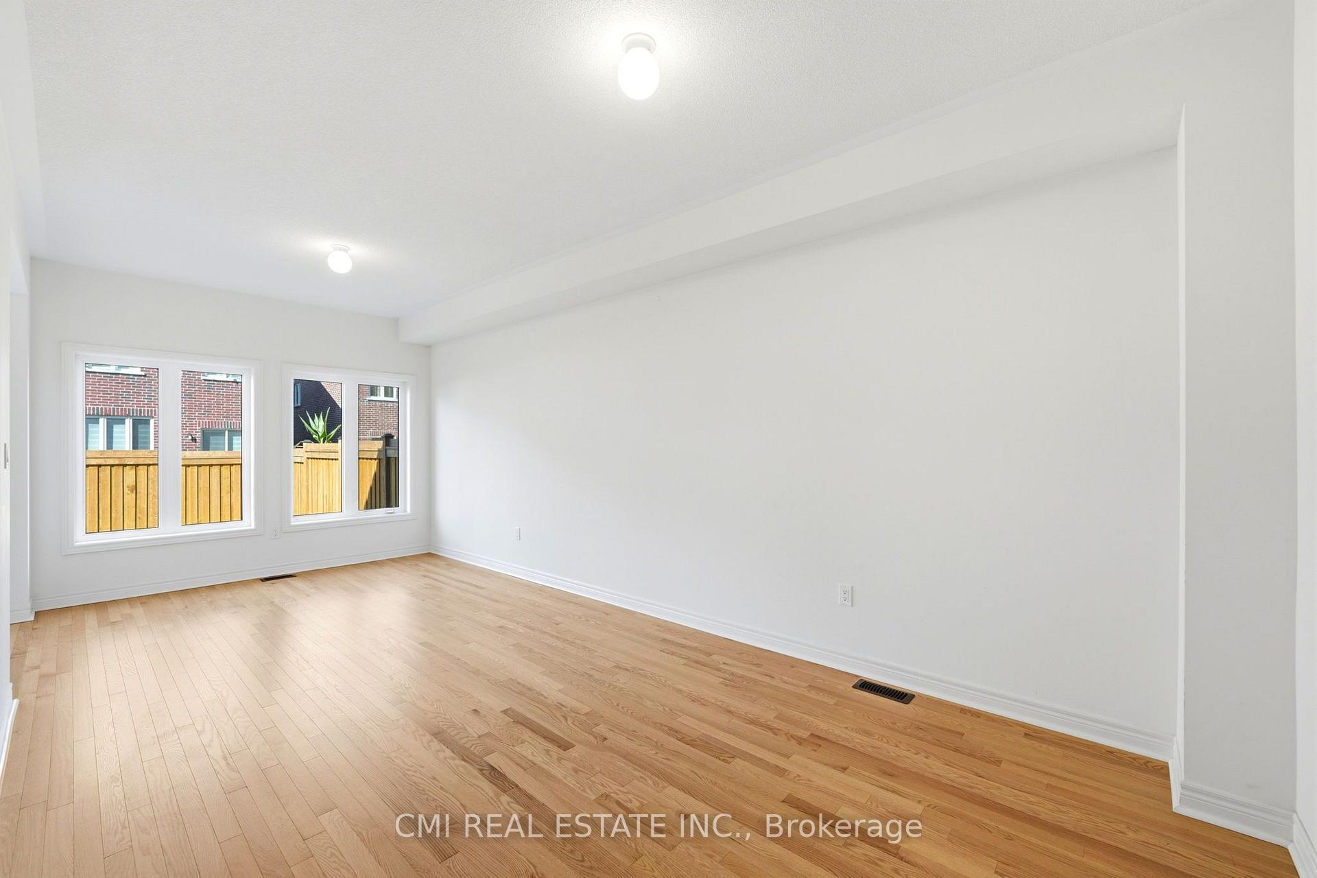 Photo 9 of 664 Fleetwood Drive, Oshawa, Eastdale — HOMEH