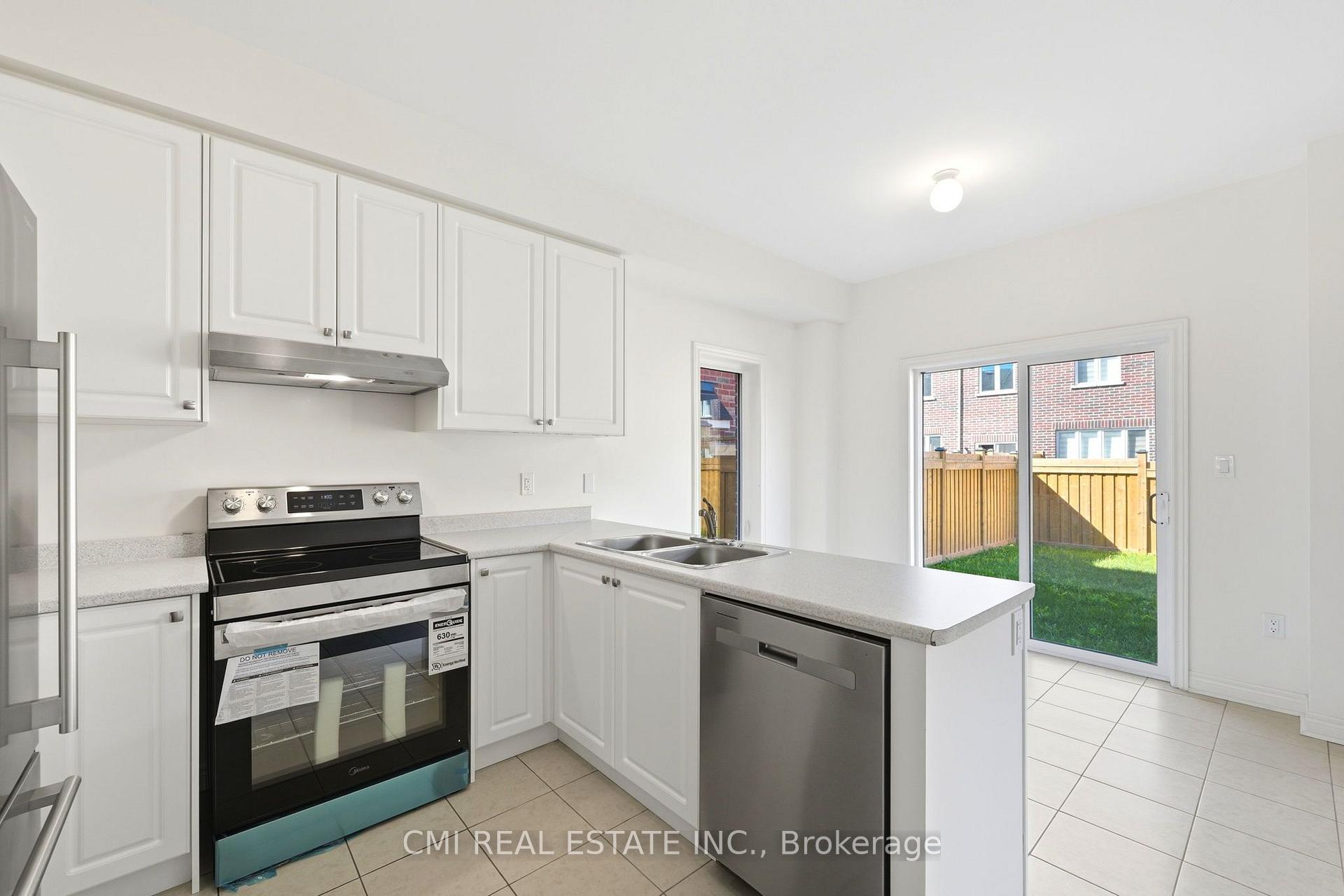 Photo 14 of 664 Fleetwood Drive, Oshawa, Eastdale — HOMEH