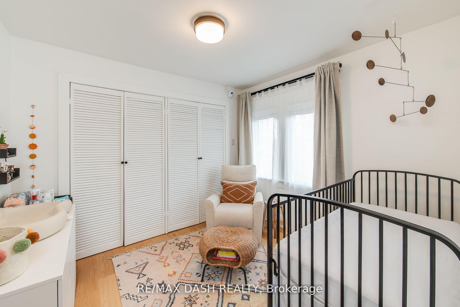 Photo 14 of 74 Oak Park Avenue, Toronto, Woodbine-Lumsden — HOMEH