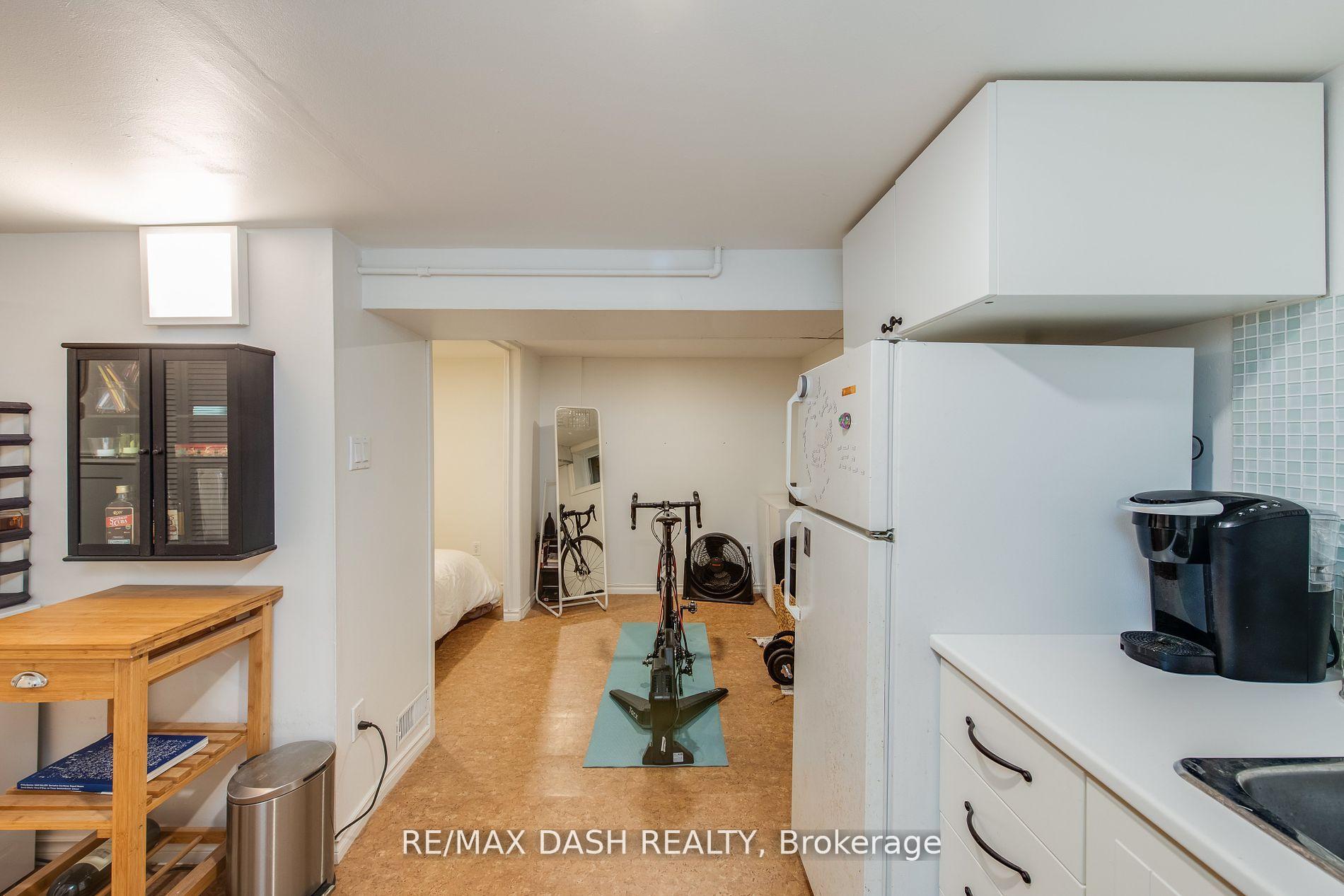 Photo 20 of 74 Oak Park Avenue, Toronto, Woodbine-Lumsden — HOMEH