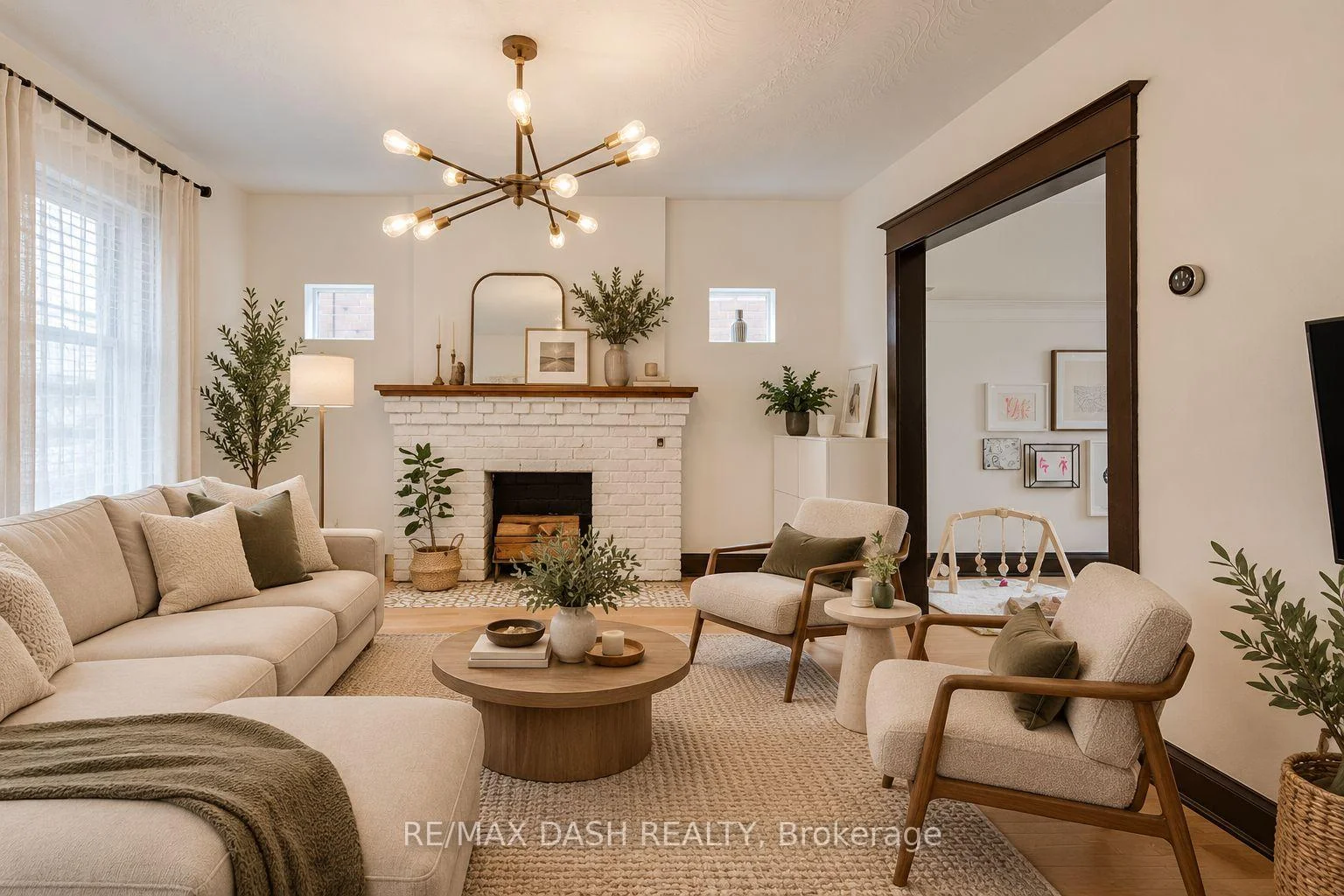 Photo of 74 Oak Park Avenue