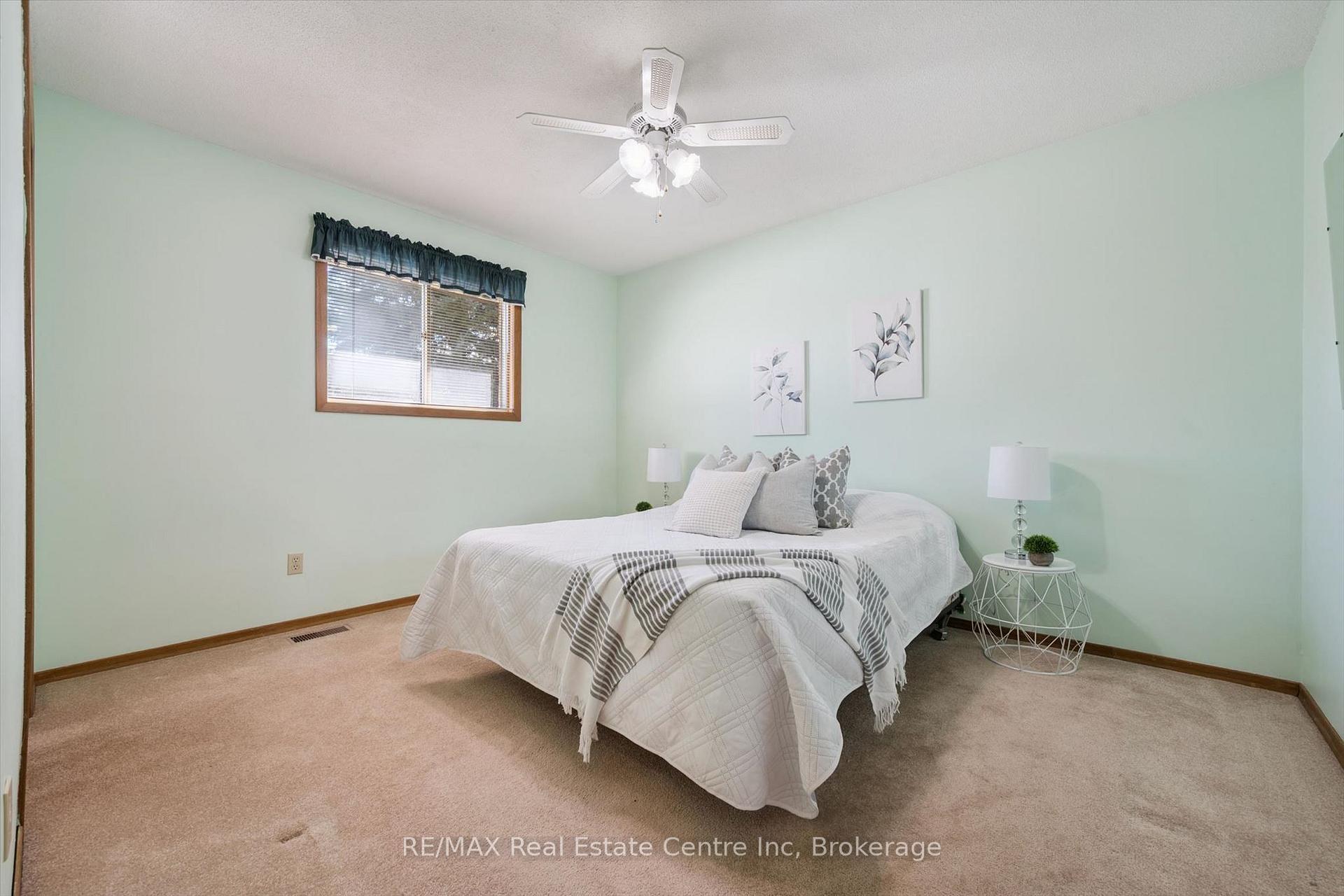 Photo 18 of 7 Countryside Crescent, Kitchener, Country Hills — HOMEH