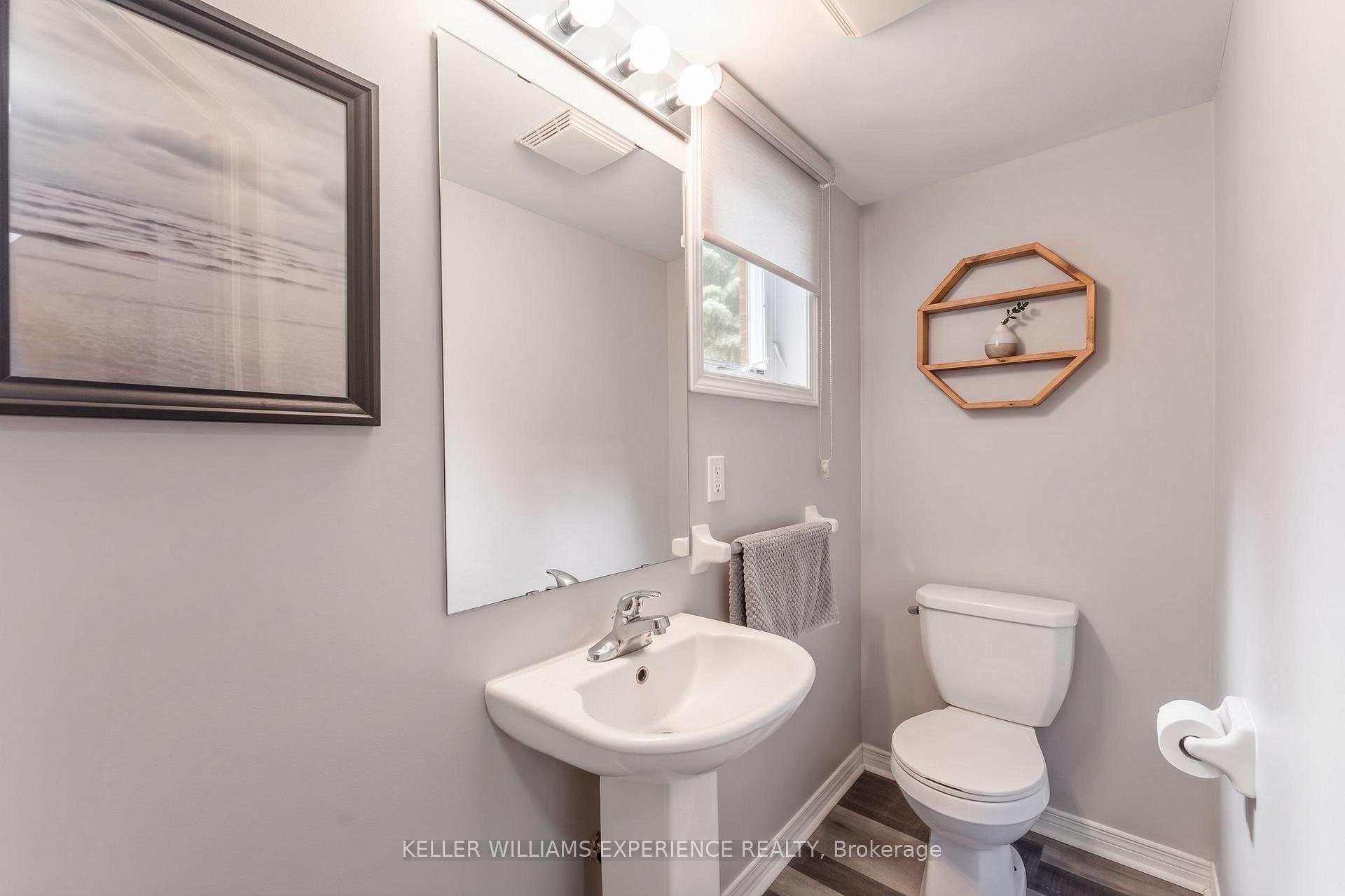 Photo 4 of Unit 8, 15 Cheltenham Road, Barrie, Georgian Drive — HOMEH